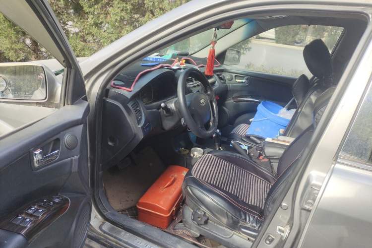 Used Kia Sportage 2011 2.0L Automatic Two-Wheel Drive GLS