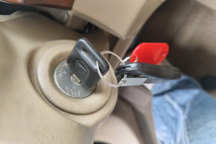 Used Nissan Sylphy 2009 1.6XE Automatic Comfort Edition Vehicle Key