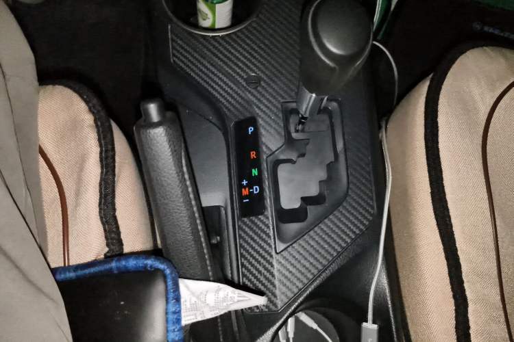 Used Toyota RAV4 2013 2.0L CVT Two-Wheel Drive Urban Edition
