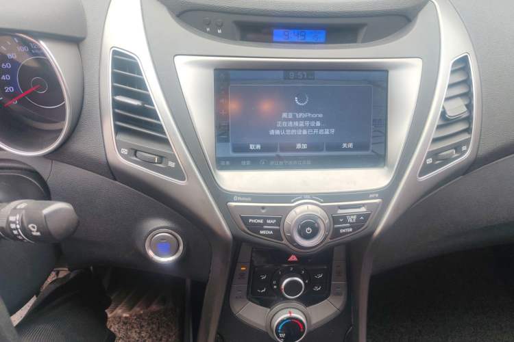 Used Hyundai Elantra (5th Generation / Langdong) 2015 1.6L Automatic Leading Model Audio And AC Panel