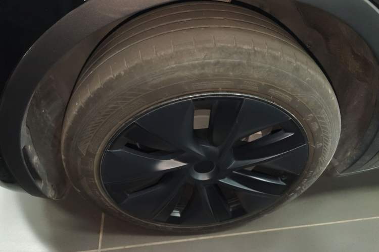 Used Tesla Model Y 2023 Rear-Wheel-Drive Version