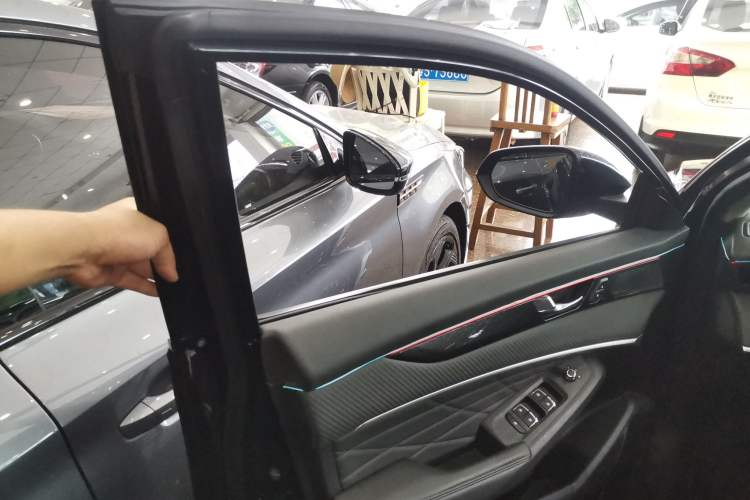 Used Dongfeng Aeolus Yixuan MAX 2021 1.5T Super-Powered Dad Edition