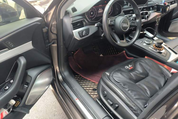 Used Audi A4L 2018 30th Anniversary Edition 40 TFSI Fashion Model Driver Seat