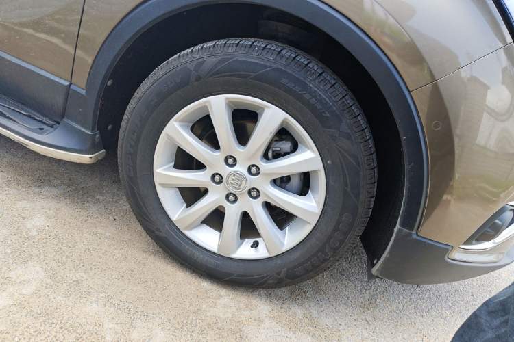 Used Buick Envision 2019 20T Two-Wheel Drive Luxury Version China V Standard Right Front Wheel Hub