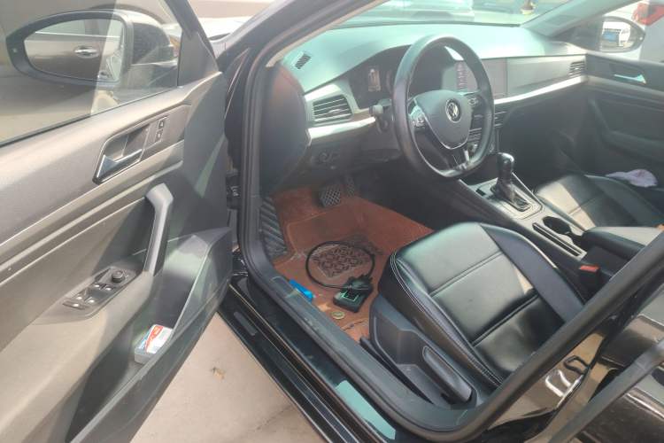 Used Volkswagen Lavida 2021 1.5L Automatic Fashion Edition
