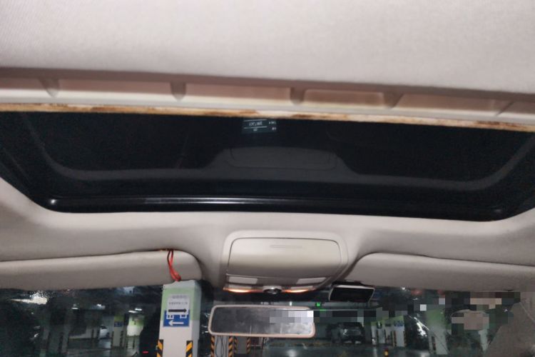 Used Volkswagen Sagitar 2012 1.4TSI Automatic Luxury Edition
