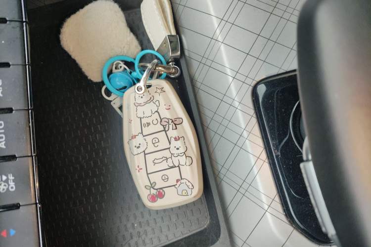 Used Geely Auto Preface 2023 2.0TD Luxury Version Vehicle Key