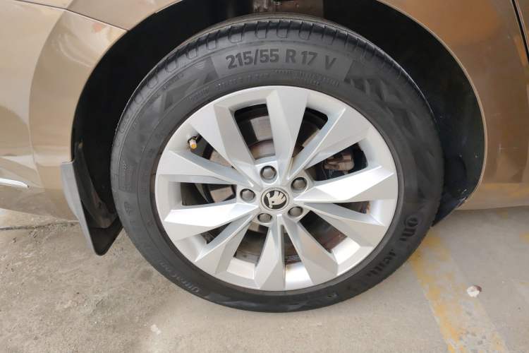 Used Skoda Superb 2018 TSI330 DSG Comfort Edition China VI Standard