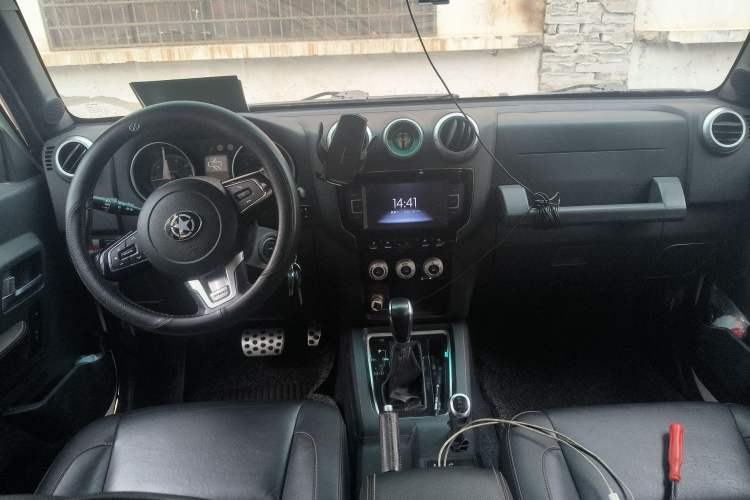 Used BAIC Off-Road BJ40 2016 40L 2.3T Automatic All-Wheel Drive Premium Edition