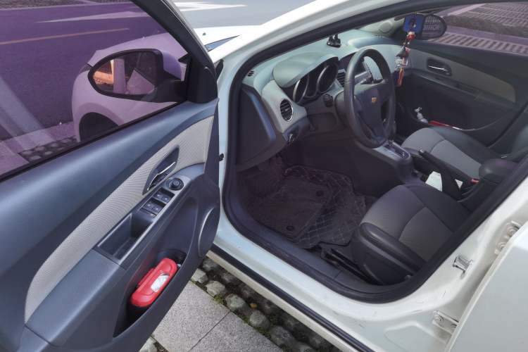 Used Chevrolet Cruze 2013 1.8L SE AT