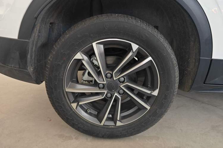 Used Geely Auto Coolray 2023 1.5T DCT Platinum Edition Exterior 5