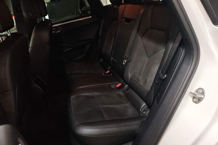 Used Porsche Macan 2018 Macan 2.0T