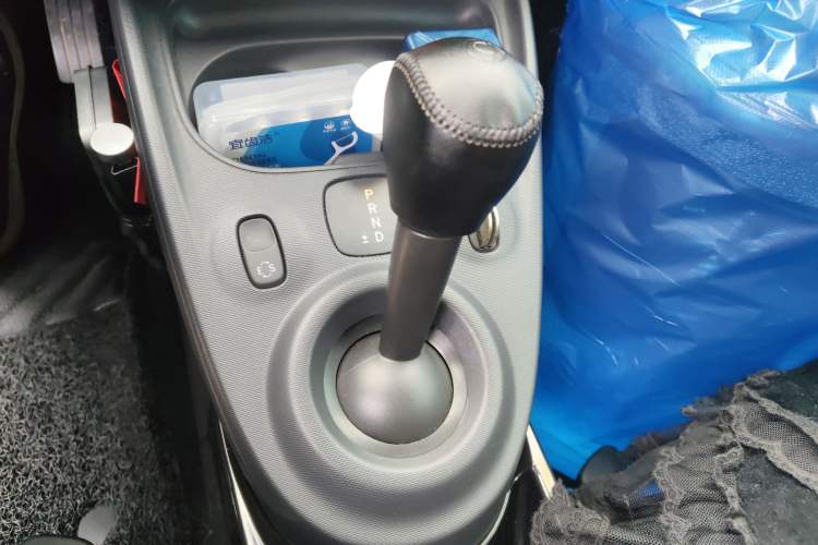 Used smart fortwo 2018 1.0L 52kW Hardtop Passion Edition China V Standard
