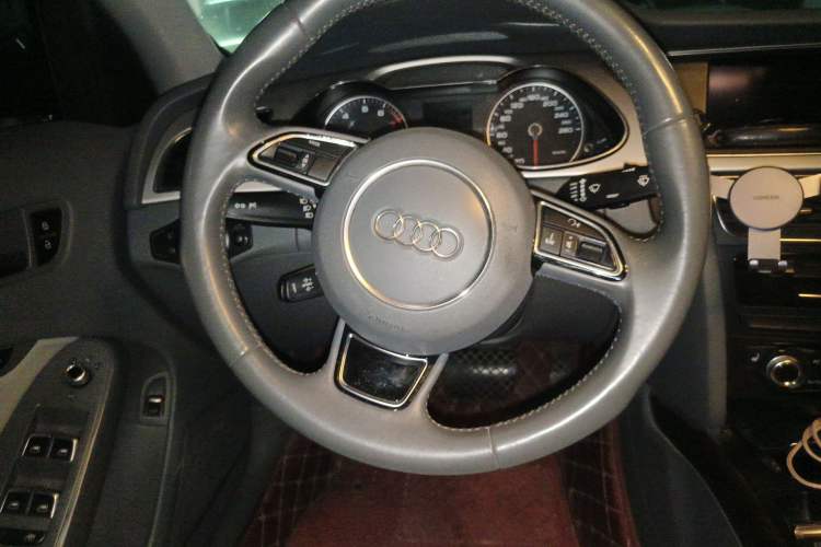 Used Audi A4L 2013 35 TFSI Automatic Technology Edition