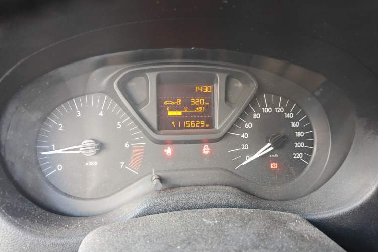 Used Citroen Elysee 2016 1.6L Manual Fashion Edition
