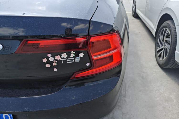 Used Volvo S90 2020 T5 Zhiyi Luxury Edition