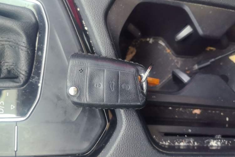 Used Volkswagen Tiguan L 2017 330TSI Automatic Two-Wheel Drive Luxury Edition
