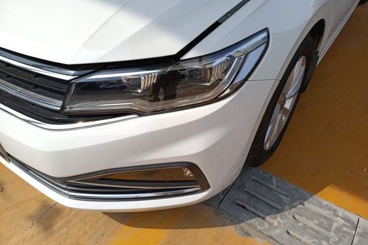 Used Volkswagen Bora 2021 1.5L Automatic Comfort Smart Connect Edition Left Front Headlight