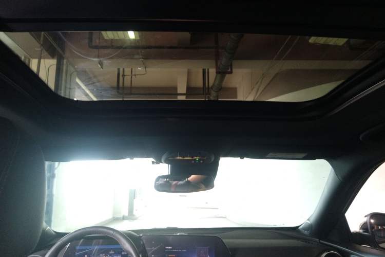 Used Chevrolet Seeker 2022 1.5T CVT RS Bee Wave Edition Headliner