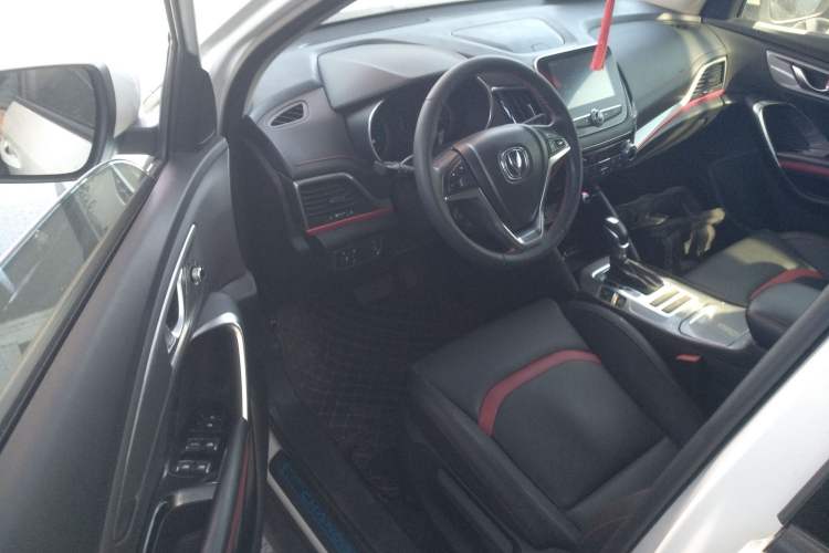 Used Changan CS55 2019 1.5T Automatic Xuan Dong Model China VI Standard
