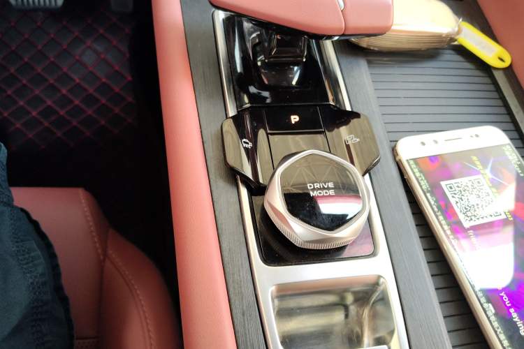 Used CHANGAN CS75 PLUS 2023 3rd Generation 1.5T Automatic Prestige Model
