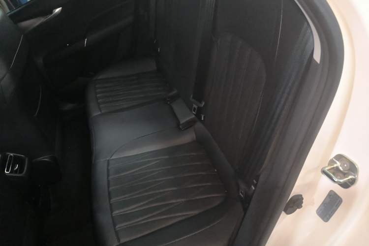 Used CHANGAN Eado 2024 1.5T GDI Automatic Flagship Edition Left Rear Seat
