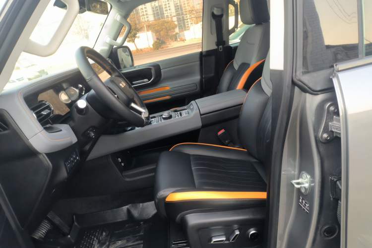 Used BAIC Off-Road BJ40 Electric Drive 2025 Advanced Edition
