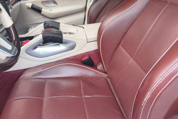 Used Mercedes-Benz Maybach GLS 2021 GLS 480 4MATIC Left Front Seat