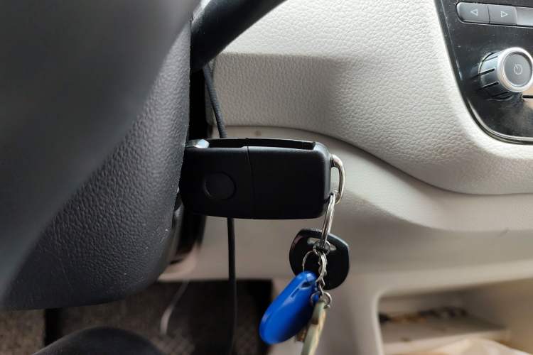 Used Volkswagen up! 2015 1.0L move up! Vehicle Key