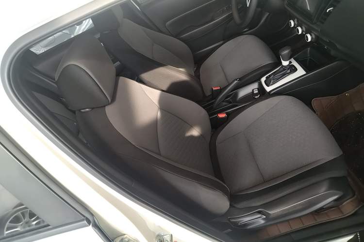 Used Honda Fit 2021 1.5L CVT Trend Edition Right Front Seat