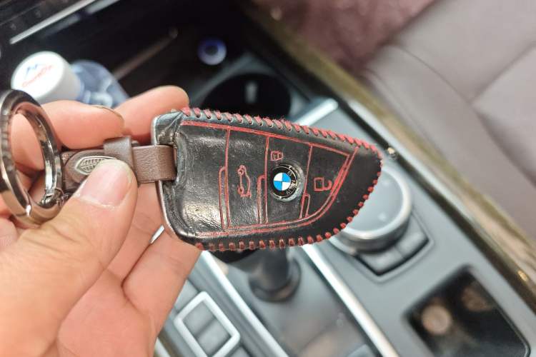 Used BMW X5 2015 xDrive28i
