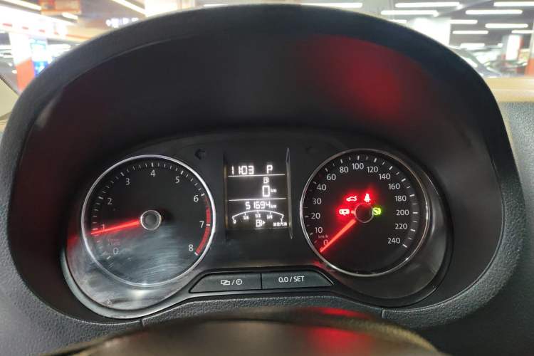 Used Volkswagen Polo 2016 1.6L Automatic Comfort Model Instrument Cluster