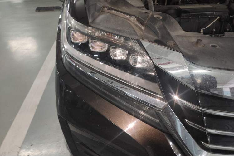 Used Honda Elysion 2016 2.4L Luxury Edition
