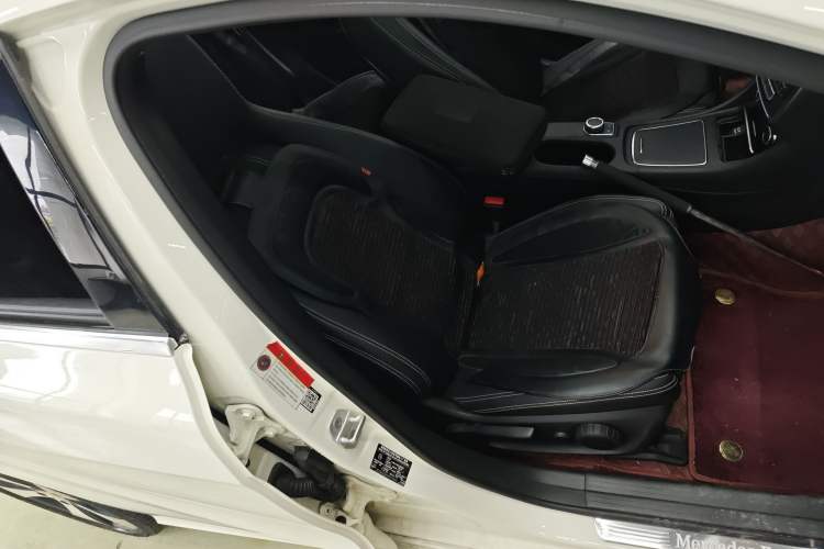 Used Mercedes-Benz A-Class 2017 A 200 Fashion Model Right Front Seat