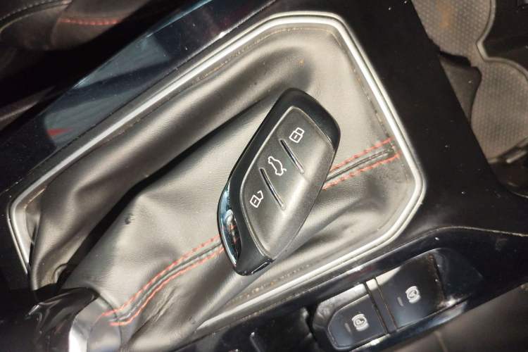 Used MG 5 2022 180 DVVT CVT Youth Style Edition
