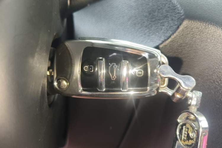 Used Audi Q3 2018 30 TFSI Fashion Edition Collector's Version Vehicle Key