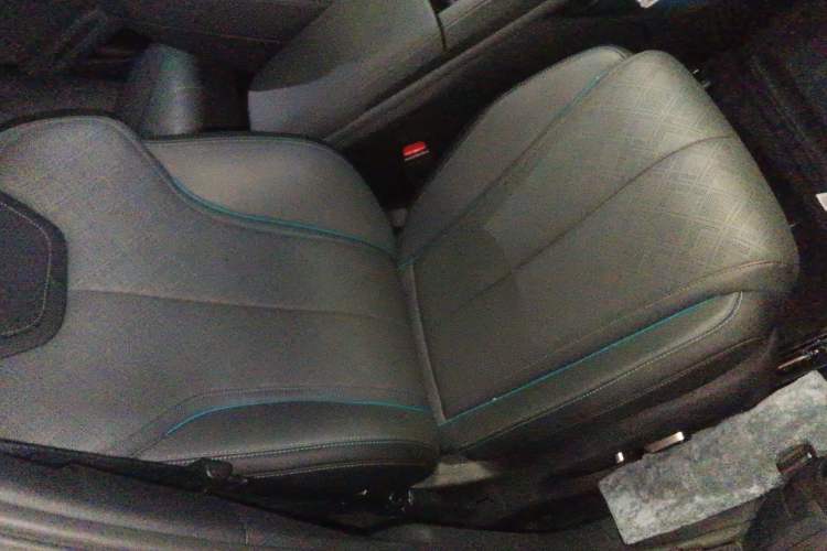 Used BYD Qin L 2024 DM-i 120KM Excellence Model
