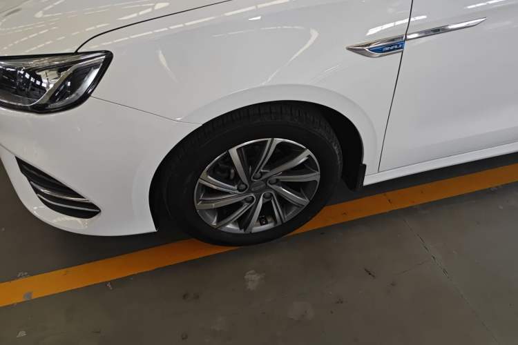 Used Geely Auto Binray 2019 200T DCT Binchi Edition Left Front Wheel Hub