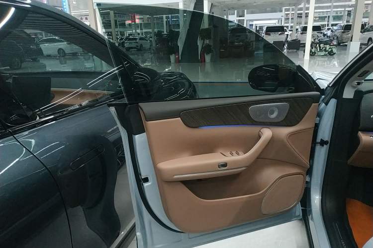 Used Leapmotor C11 2026 All-Electric 640 LiDAR Prestige Edition
