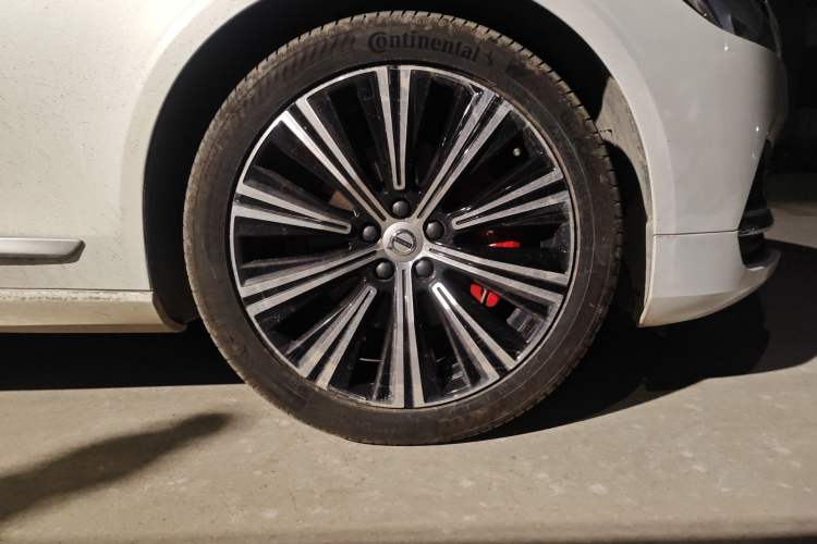 Used Volvo S90 2023 B5 Zhiyuan Luxury Edition
