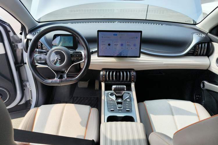 Used BYD Yuan PLUS 2024 Honor Edition 430KM Leading Model
