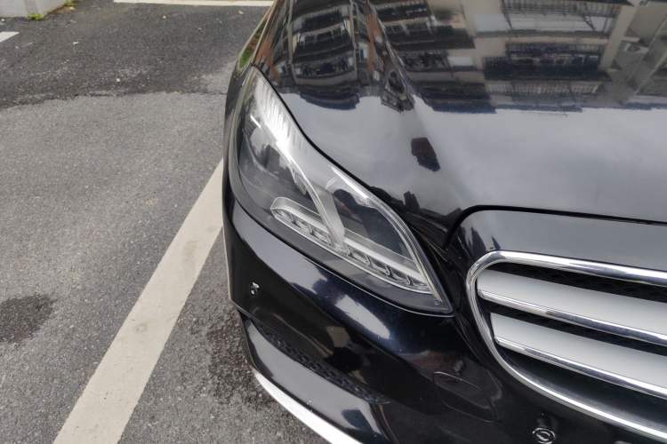 Used Mercedes-Benz E-Class 2015 E 260 L Sport & Fashion Model