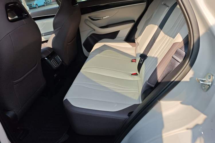 Used BYD Song PLUS New Energy 2025 DM-i Smart Drive 112KM Prestige Model
