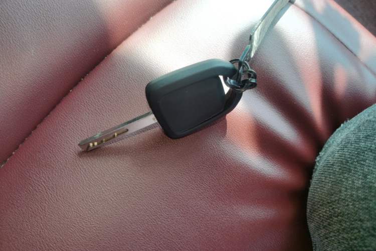 Used Wuling Hongguang MINIEV 2021 Macaron Premium Model – Lithium Iron Phosphate
