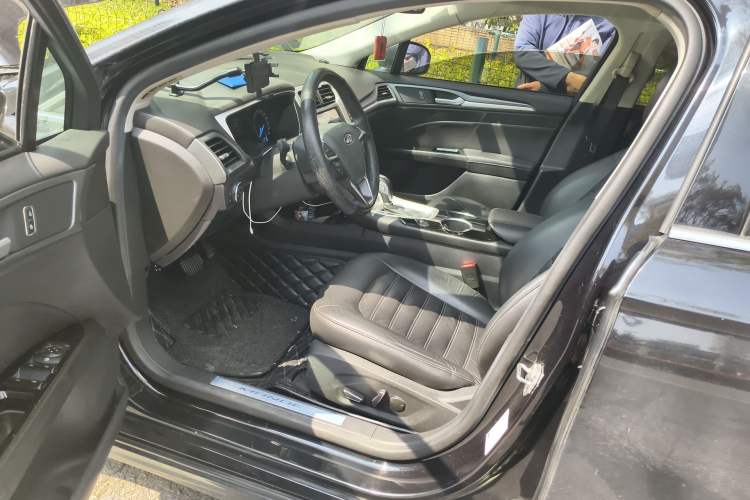 Used Ford Mondeo 2013 1.5L GTDi180 Fashion Edition Driver Seat