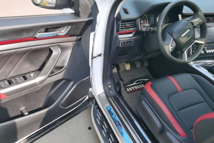 Used Haval H4 2019 Red-Label 1.5 GDIT Manual Luxury Smart Connectivity Version