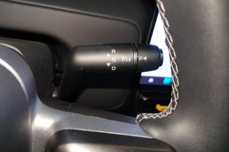 Used iCAR V23 2025 501 Four-Wheel Drive Intelligent Driving Version Gear Lever