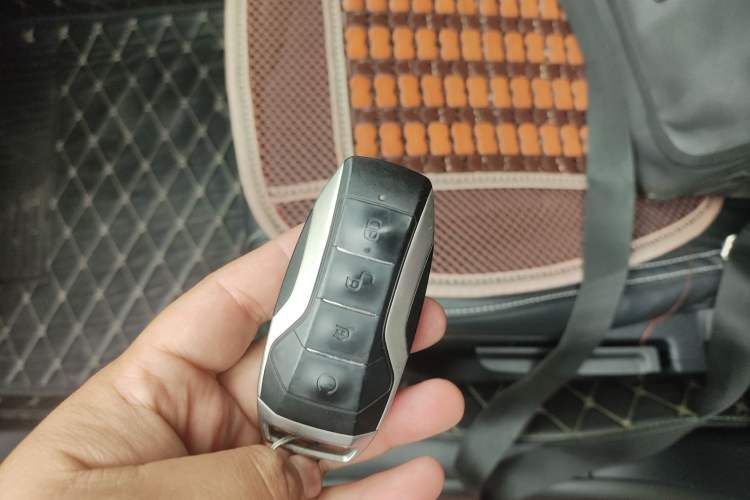 Used BYD Qin Pro New Energy 2018 DM 1.5TI Automatic Smart Connect Dynamic Model Interior 1