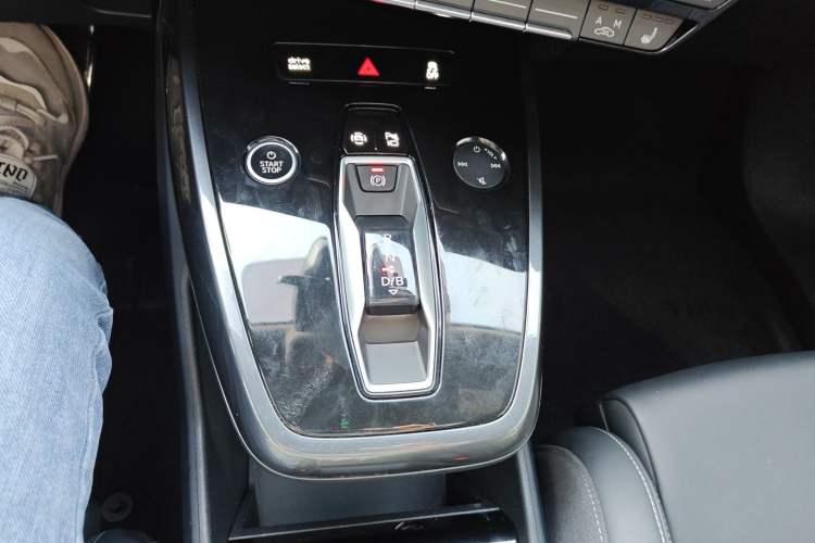 Used Audi Q4 e-tron 2024 40 e-tron Boundary Edition
