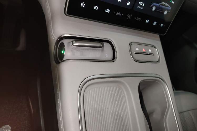 Used Nio EC6 2023 75 kWh